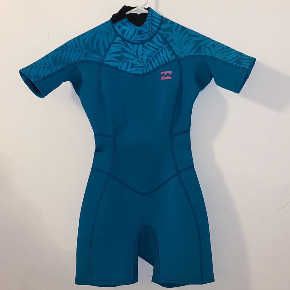 Brand New Women's Billabong Blue Short Sleeve Wetsuit